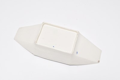 Lot 8 - A rare Caughley 'Weir' radish dish, circa 1785-95
