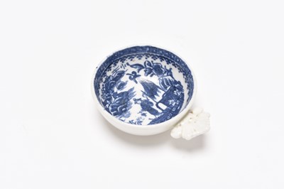 Lot 11 - Caughley 'Fisherman' taster or caddy spoon, circa 1785-90