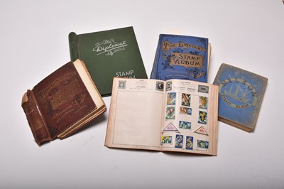 Lot 257 - World collection/accumulation of stamps