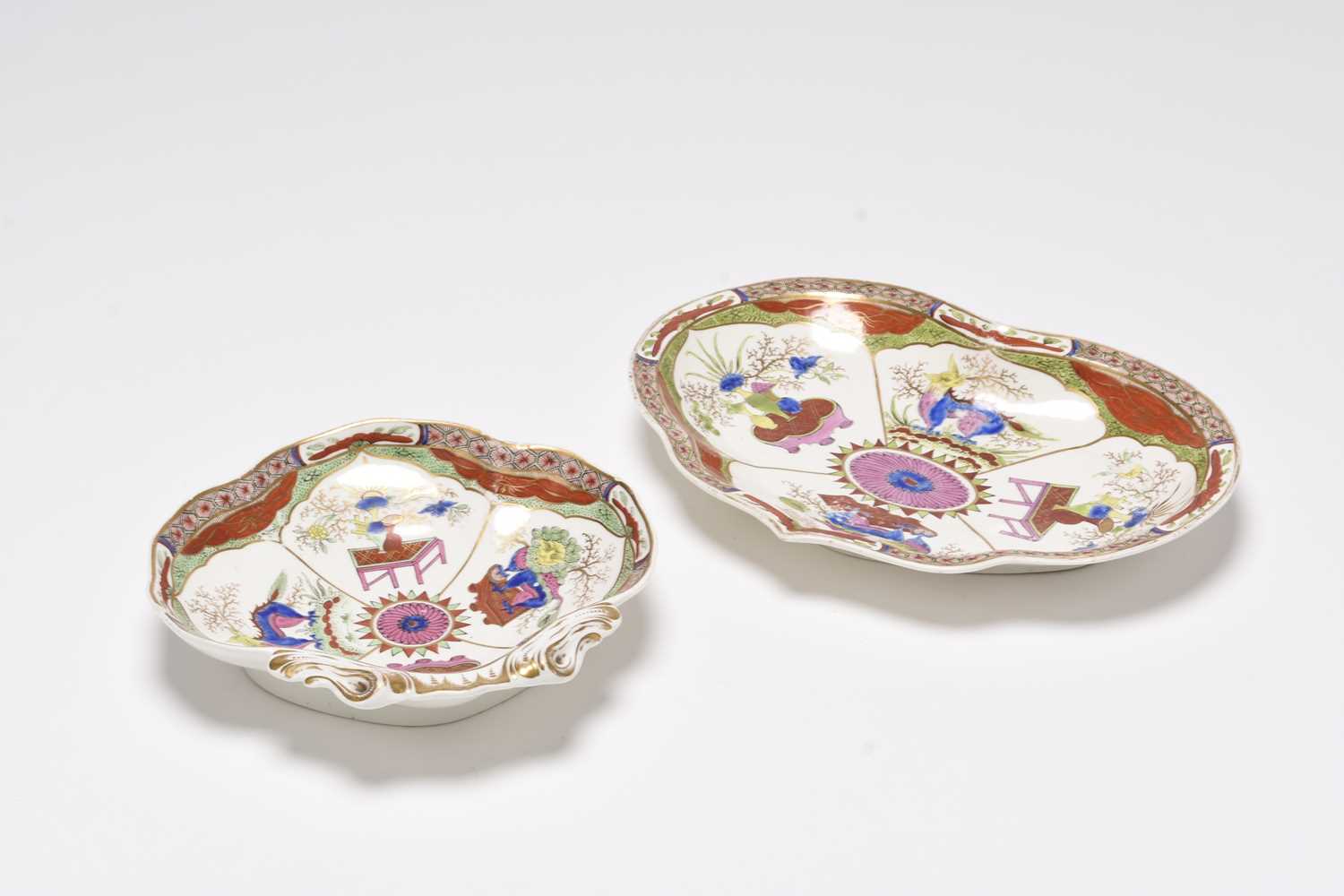 Lot 19 - Two Caughley 'Dragons in Compartments' polychrome dessert dishes, circa 1785-90