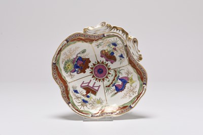 Lot 19 - Two Caughley 'Dragons in Compartments' polychrome dessert dishes, circa 1785-90