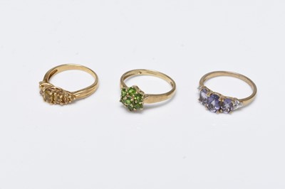 Lot 152 - Three 9ct gold stone set rings