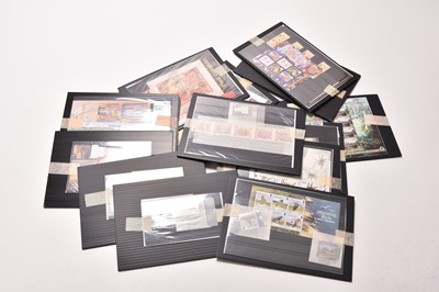 Lot 262 - A large collection of packets of stamps