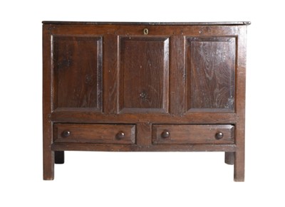 Lot 103 - An early 18th century oak mule chest