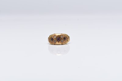 Lot 313 - An 18ct gold red stone and rose cut diamond ring