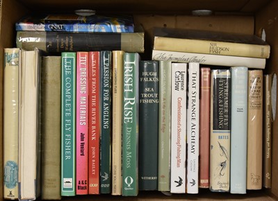 Lot 68 - LEISER, Eric, The Book of Fly Patterns. Oblong 4to, New York 1987. With other books on fishing