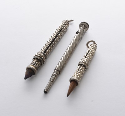 Lot 187 - A Victorian silver propelling pencil by S. Mordan & Co