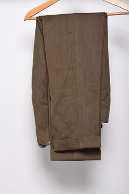 Lot 218 - WW1 uniform as worn by 2nd Lt. A Simon, 1st/5th North Staffordshire Regiment