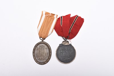 Lot 280 - WW1 German Iron Cross 1st class with German silver wound badge and others