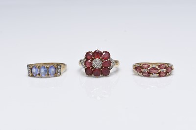Lot 154 - Three 9ct gold stone set rings