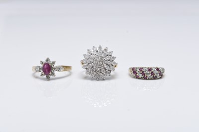 Lot 240 - Three 9ct gold rings