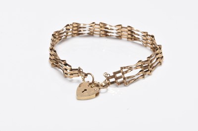 Lot 325 - A 9ct gold four gate link bracelet