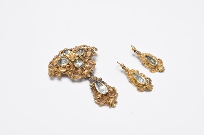 Lot 281 - An early- mid-19th century suite of aquamarine jewellery