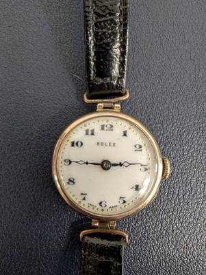 Lot 42 - Rolex: A lady's 9ct gold wristwatch