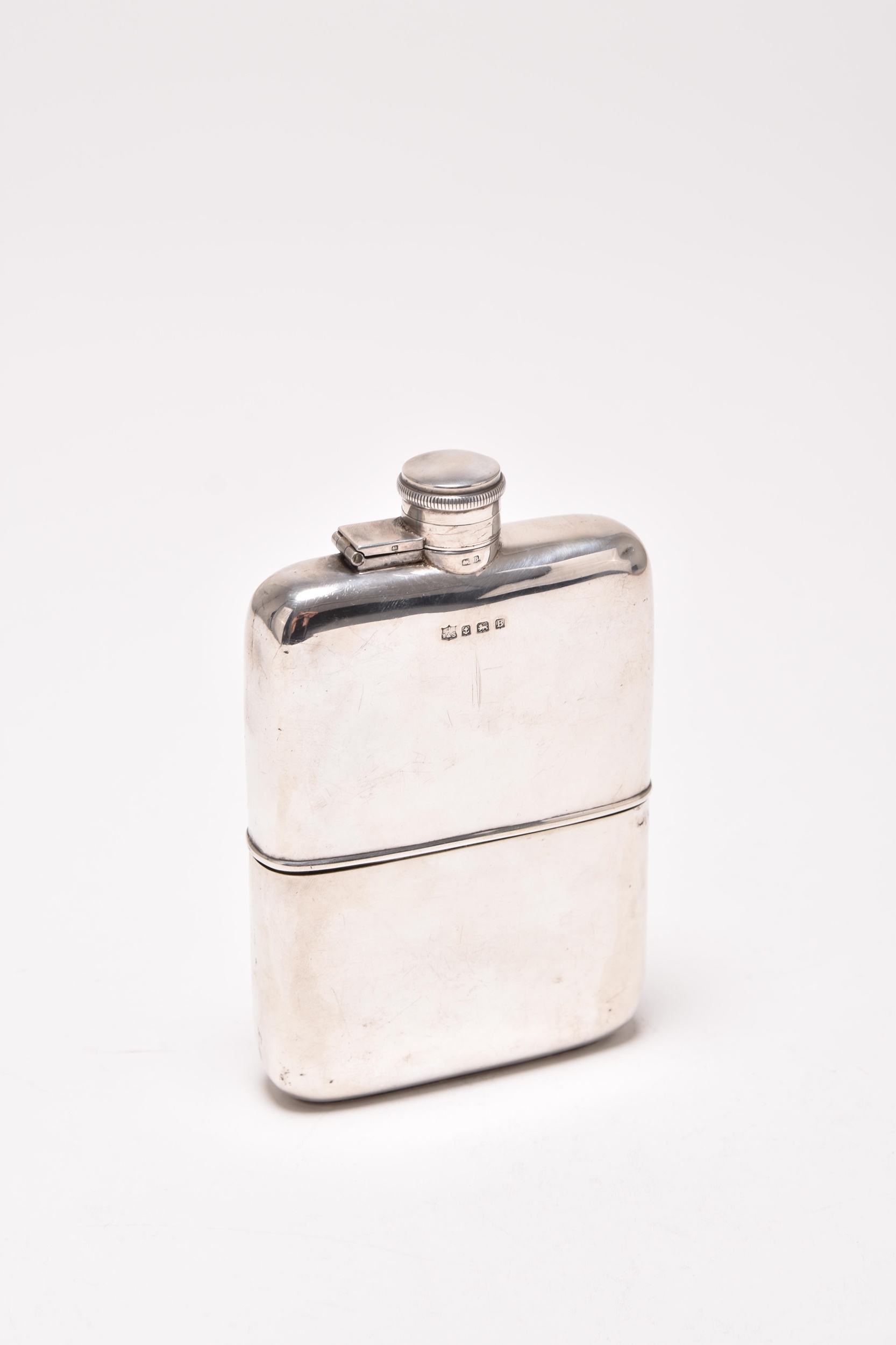 Lot 36 - A silver hip flask