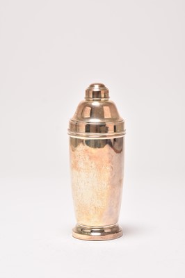 Lot 3 - A silver cocktail shaker
