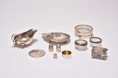 Lot 177 - A small collection of silver