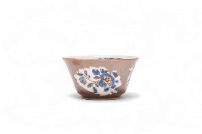 Lot 33 - A Chinese cafe-au-lait wine cup, 18th century