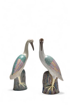 Lot 28 - A pair of Chinese famille rose figures of crane birds