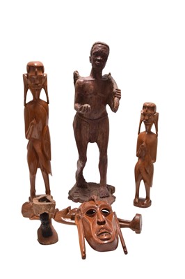 Lot 280 - An assembled group of African tribal wood carvings