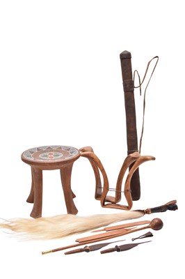 Lot 91 - An assembled group of African tribal art