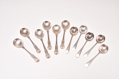 Lot 100 - A collection of silver soup spoons