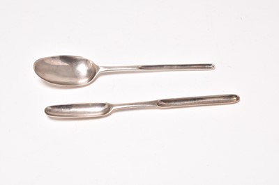Lot 66 - A silver marrow scoop and a silver marrow spoon
