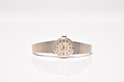 Lot 471 - Ciro: A lady's 9ct white gold bracelet watch