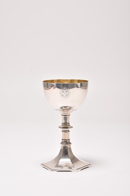 Lot 142 - A silver ecclesiastical goblet