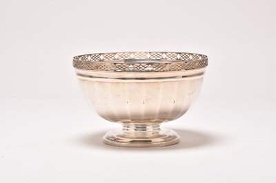 Lot 11 - A silver pedestal bowl