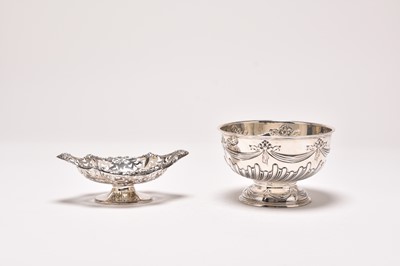 Lot 7 - Two silver bowls