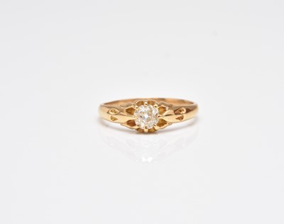 Lot 413 - An 18ct gold Gentleman's single stone diamond ring