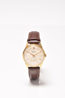 Lot 480 - J W Benson: A gentleman's 18ct gold wristwatch