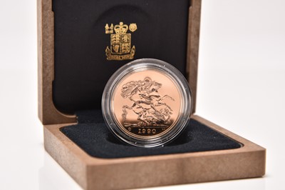 Lot 199 - UK Royal Mint Elizabeth II brilliant uncirculated gold five pound coin