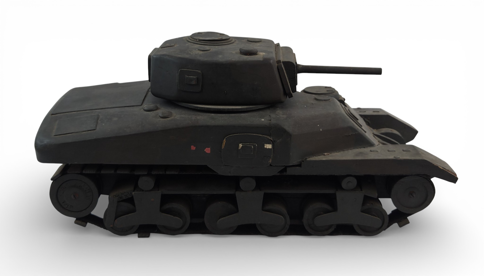 Lot 54 - Unusual WW2 scale model of a tank, gifted to