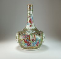 Lot 175 - A Chinese Canton famille rose vase, 19th...
