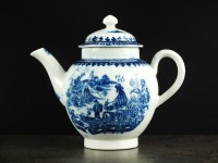 Lot 32 - A Caughley toy teapot and cover, circa 1780-90,...