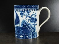 Lot 60 - A large Caughley mug, circa 1780-85,...