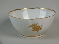 Lot 196 - A Caughley porcelain slop or waste bowl, circa...