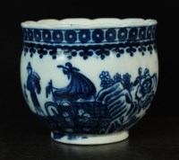 Lot 257 - A Caughley ice cup, circa 1785-90, lacking...
