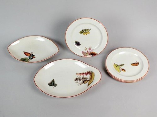 Lot 17 - A Wedgwood creamware part service, 19th...