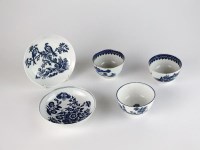 Lot 25 - Late 18th century English porcelain to include...