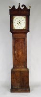 Lot 162 - A late George III oak crossbanded eight day...