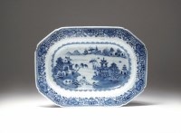Lot 26 - A Chinese blue and white dish, Qianlong, of...