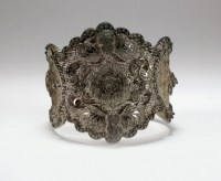 Lot 175 - A Chinese silver filligree bracelet, probably...