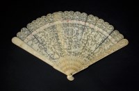 Lot 184 - A Chinese Canton ivory brise fan, Qing, 19th...