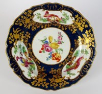 Lot 60 - An 18th century Worcester porcelain dessert...