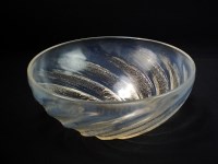 Lot 106 - An R. Lalique 'Poissons' design bowl, circa...