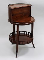 Lot 246 - A late 19th / early 20th century mahogany...