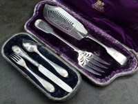 Lot 59 - A matched cased set of silver Fiddle pattern...